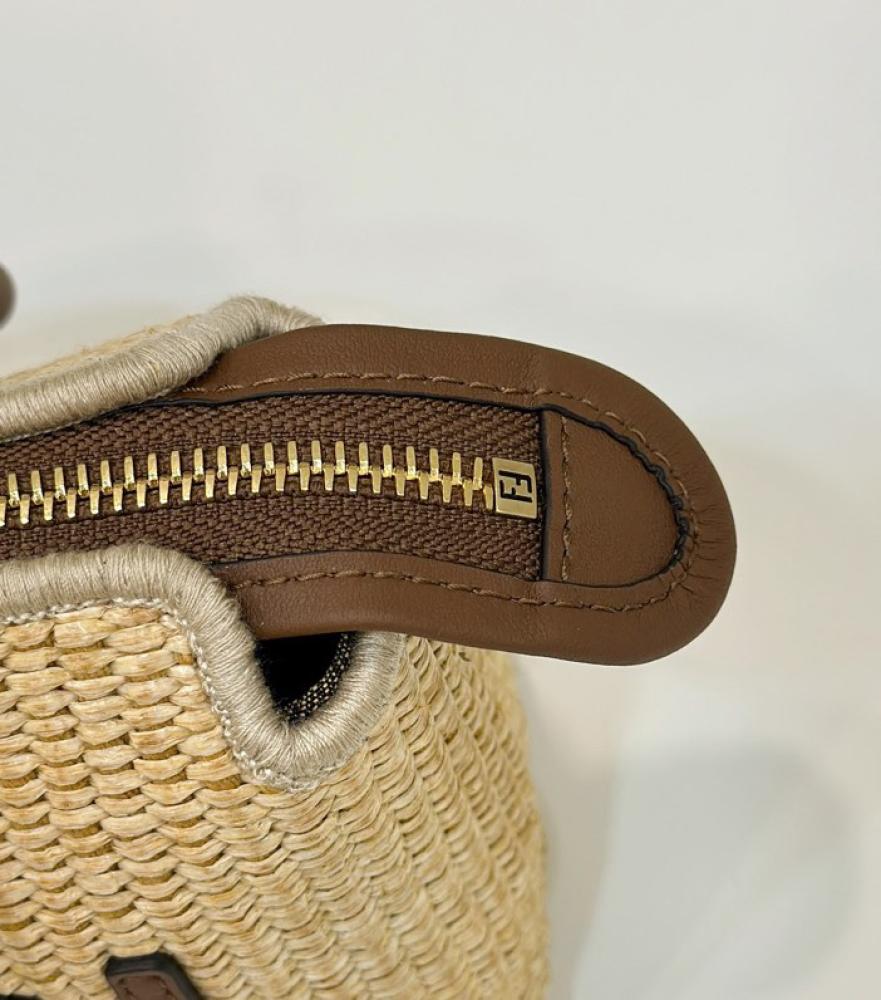 فندي مقاس 20 cm