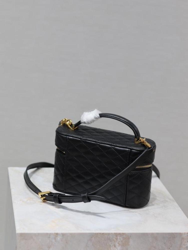 Saint Laurent size 18 cm