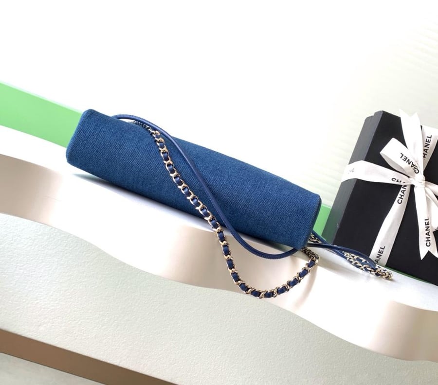 شانيل مقاس 23.5/22 cm