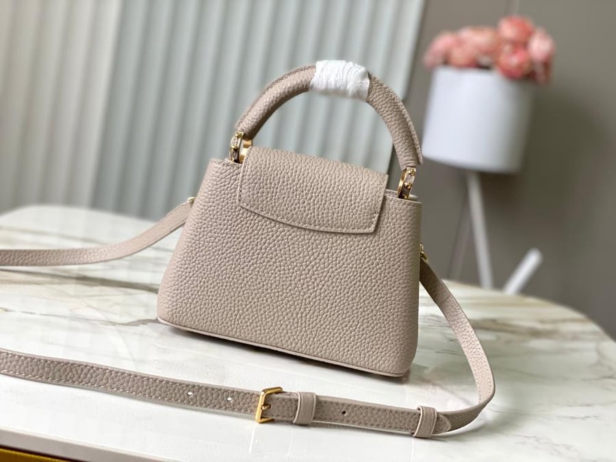 لوي فيتون مقاس 21/14 cm