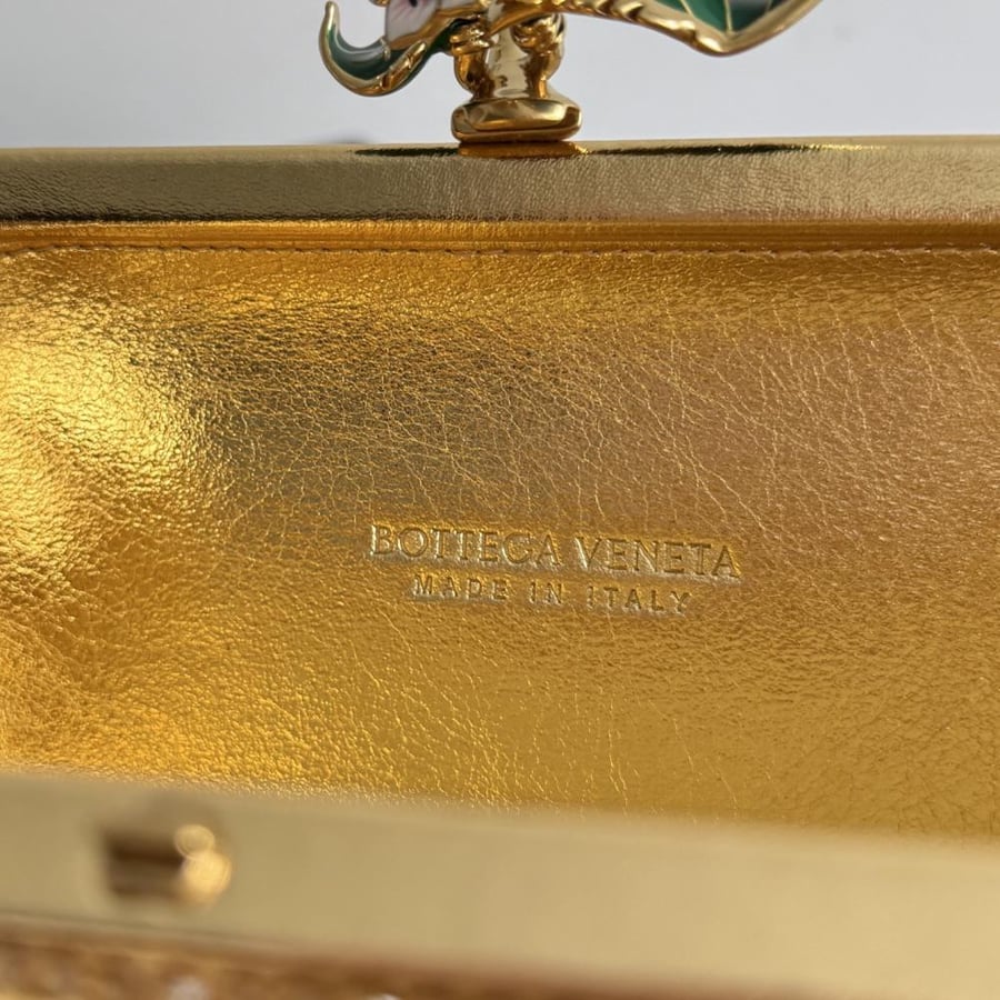 Bottega size 19 cm
