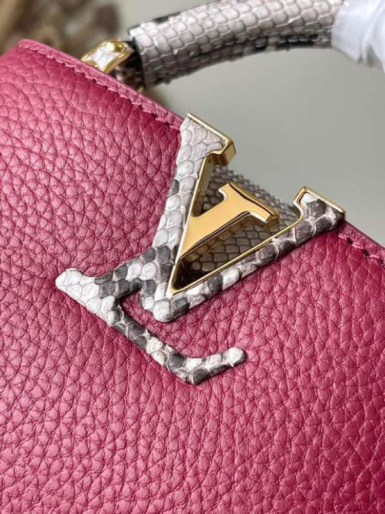 Louis Vuitton size 21 cm