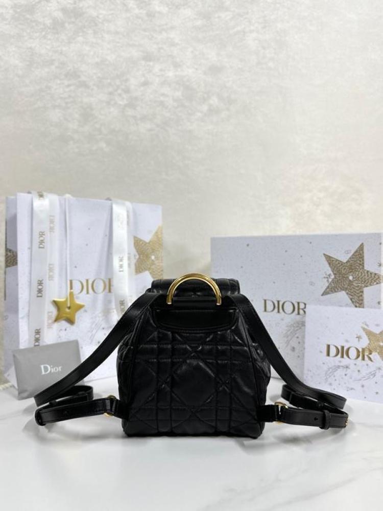 House size 20 cm