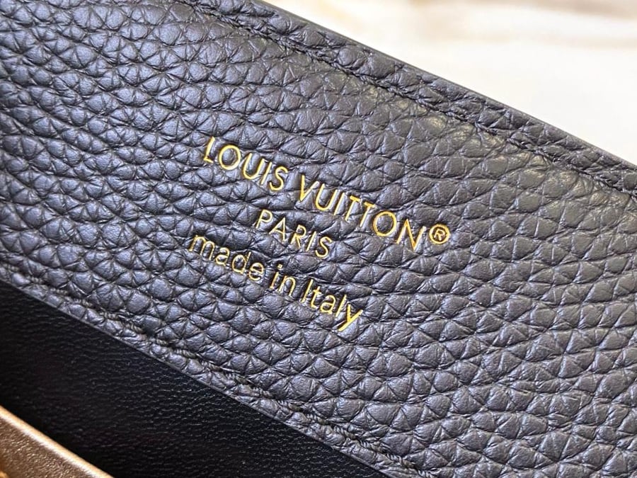 Louis Vuitton size 26.5 cm