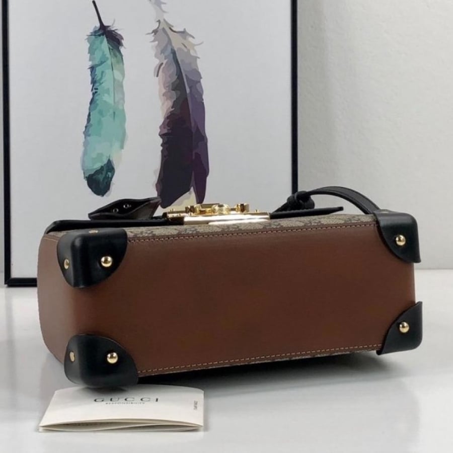 قوتشي مقاس 24 cm