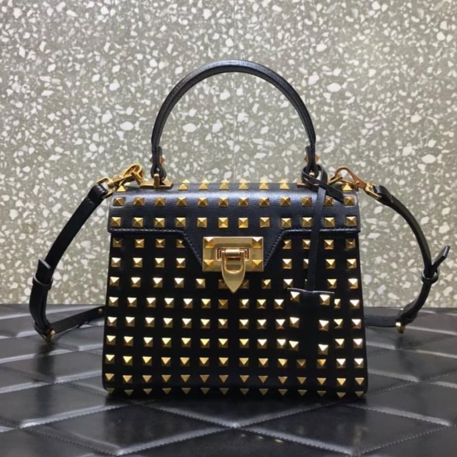 Valentino size 22 cm