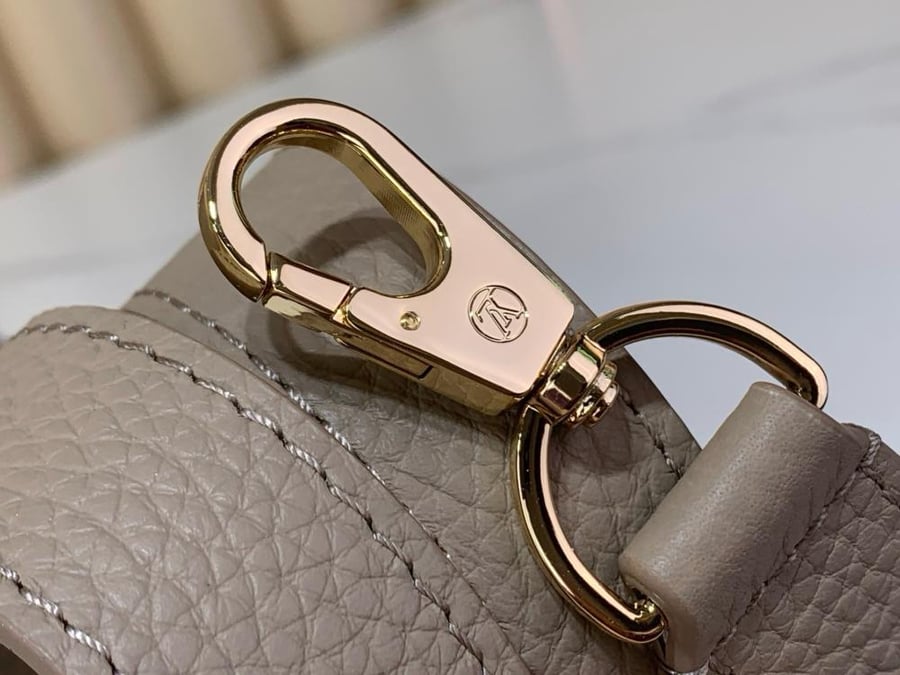 لوي فيتون مقاس 27/17 cm