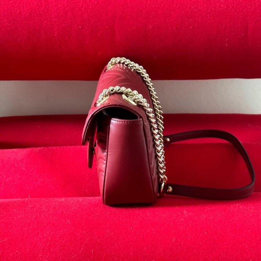 Gucci 26 cm size