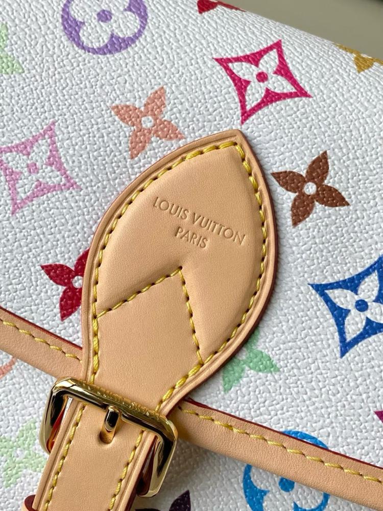 Louis Vuitton size 24 cm