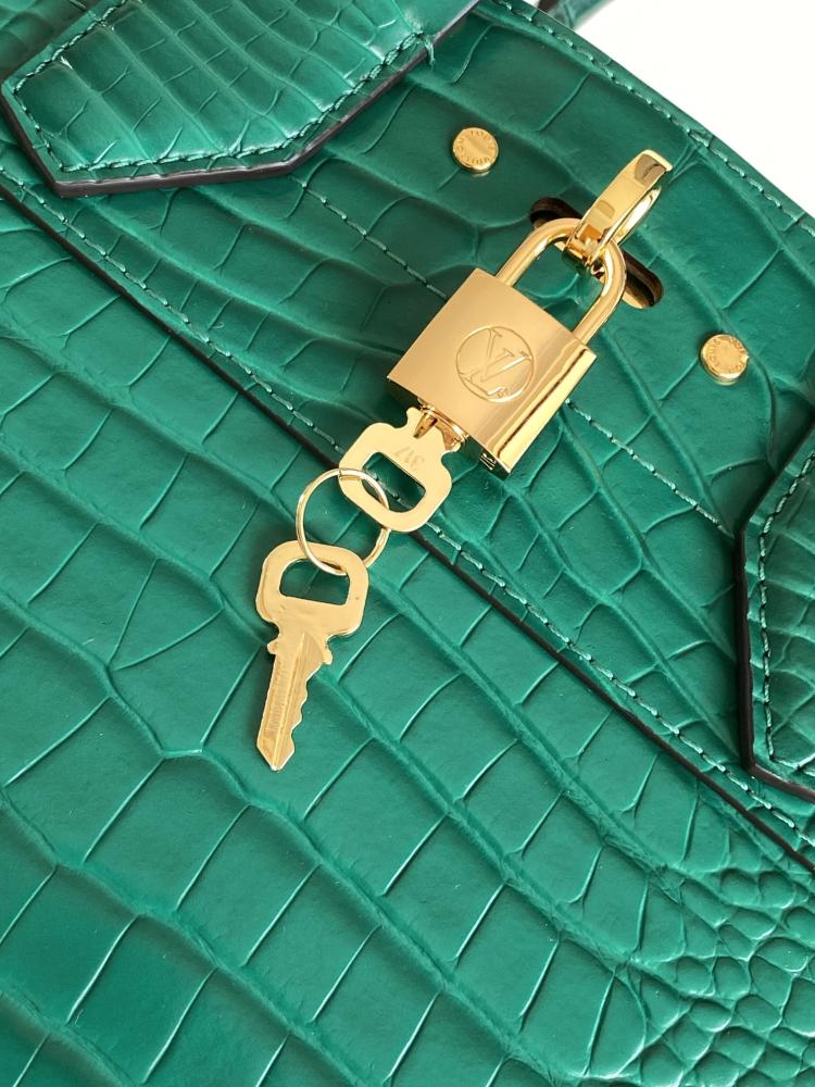 لوي فيتون مقاس 27 cm