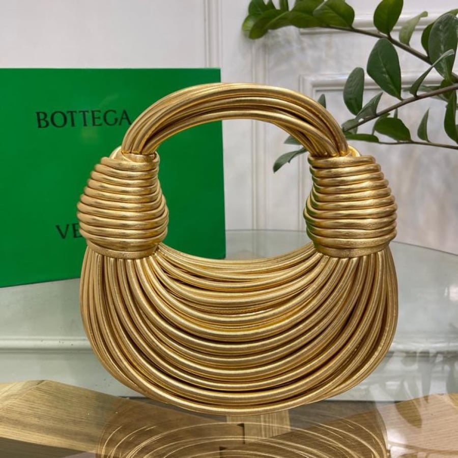 بوتيغا مقاس 22 cm