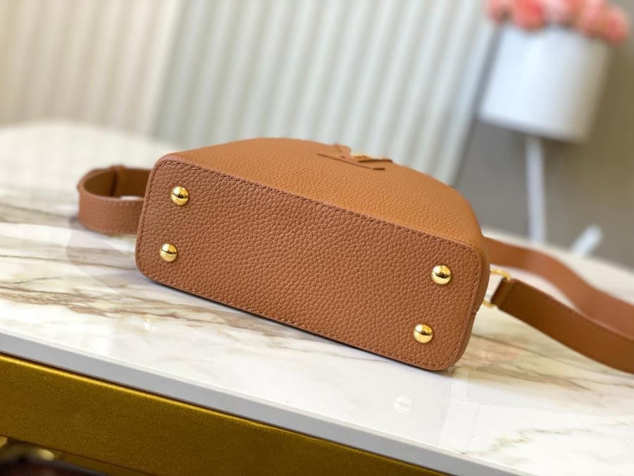 لوي فيتون مقاس 21 cm