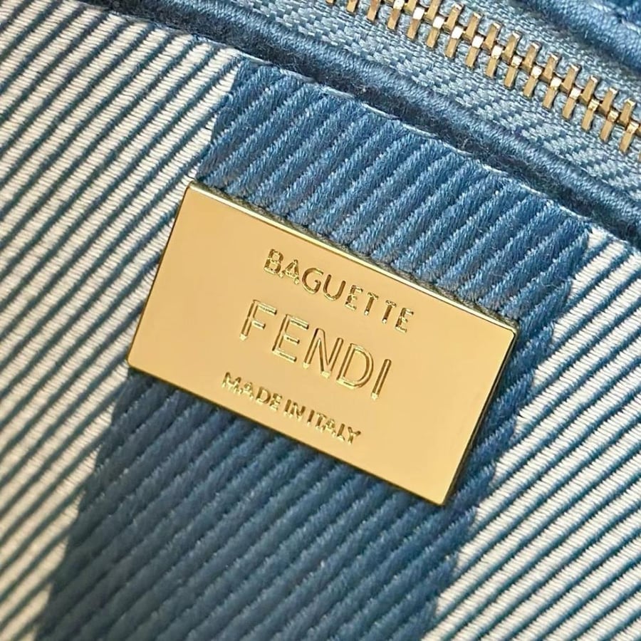 Fendi bag with size 27 cm