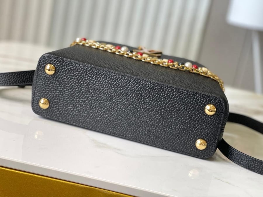 لوي فيتون مقاس 27/18 cm