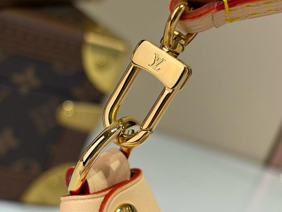 لوي فيتون مقاس 22/14.5 cm