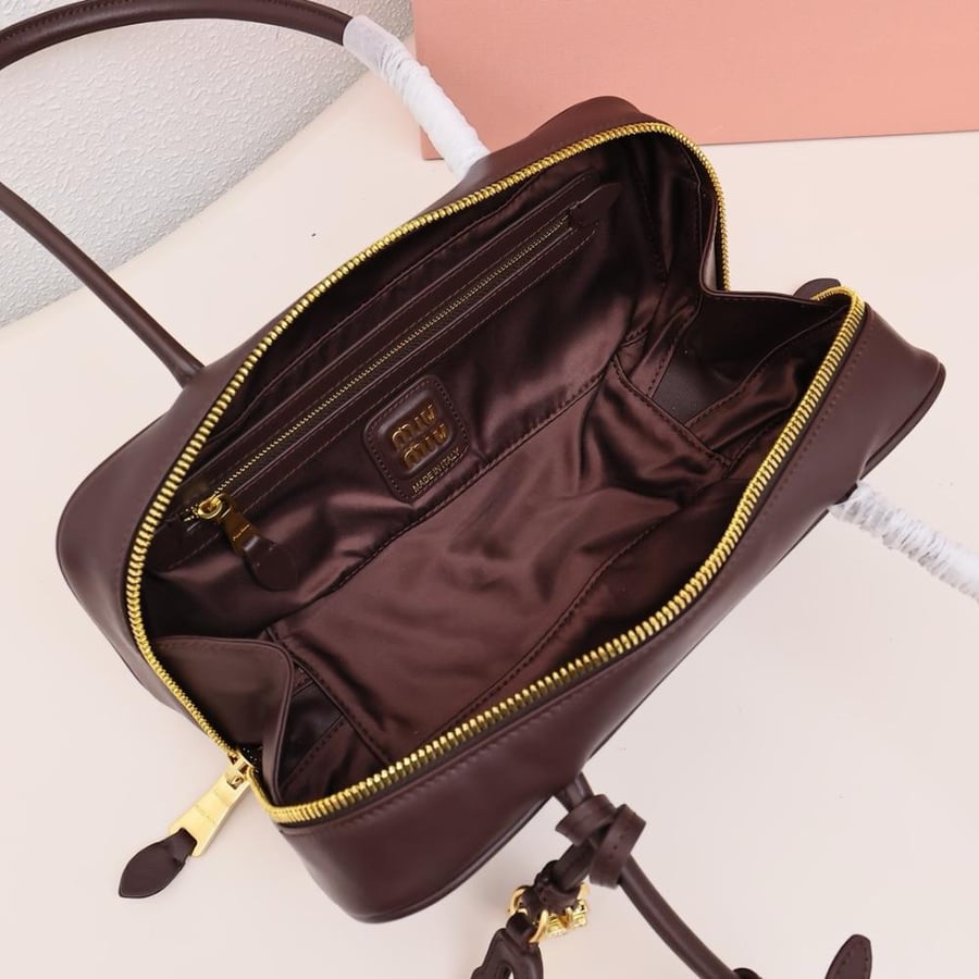ميو ميو مقاس 28 cm