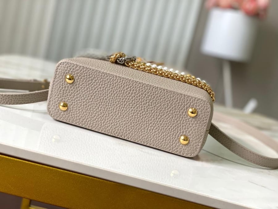 لوي فيتون مقاس 21/14 cm