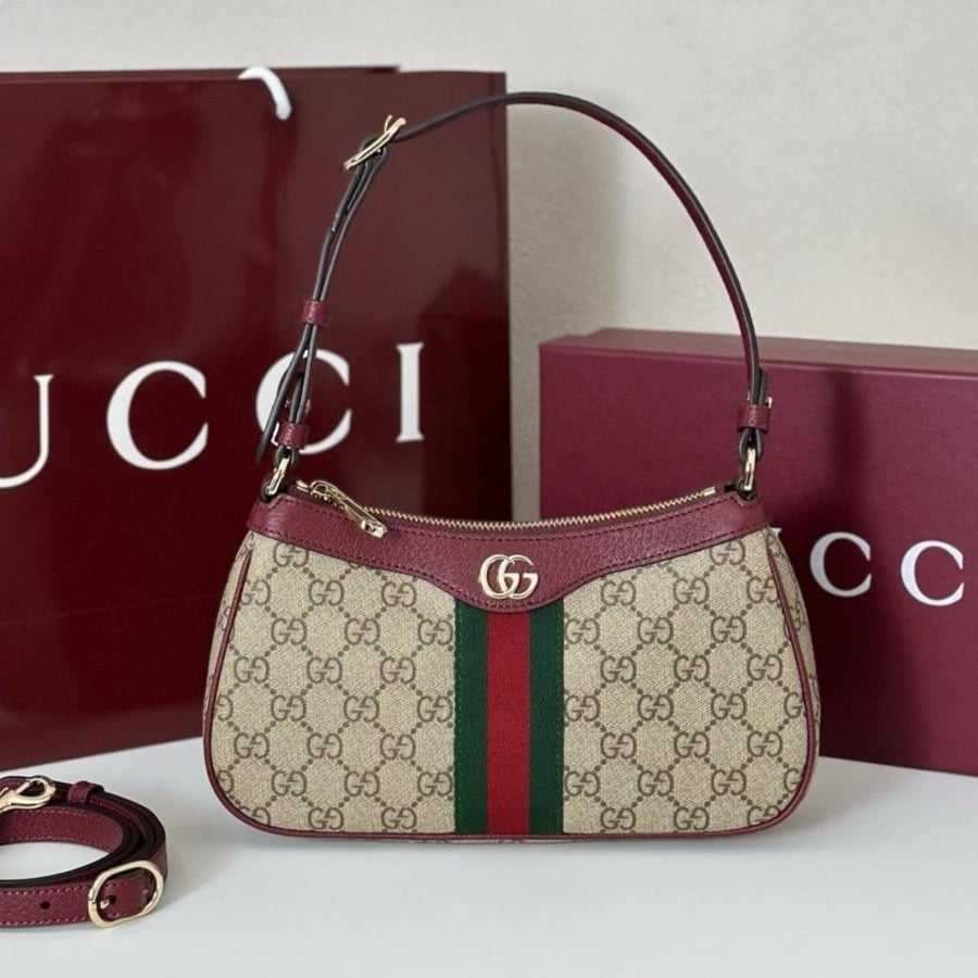 Gucci 26/15 cm