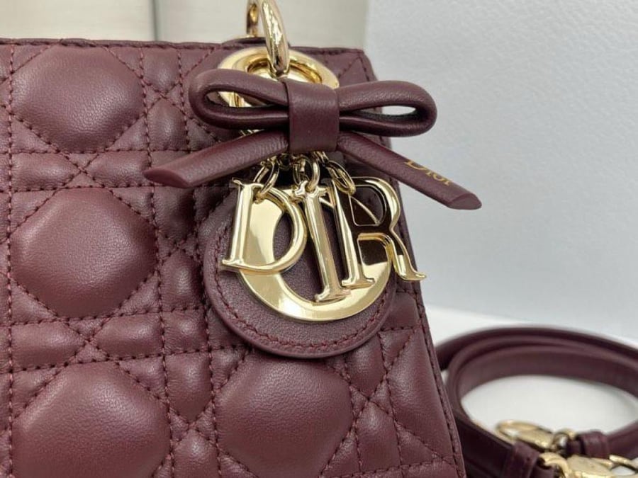 Lady Dior size 17 cm
