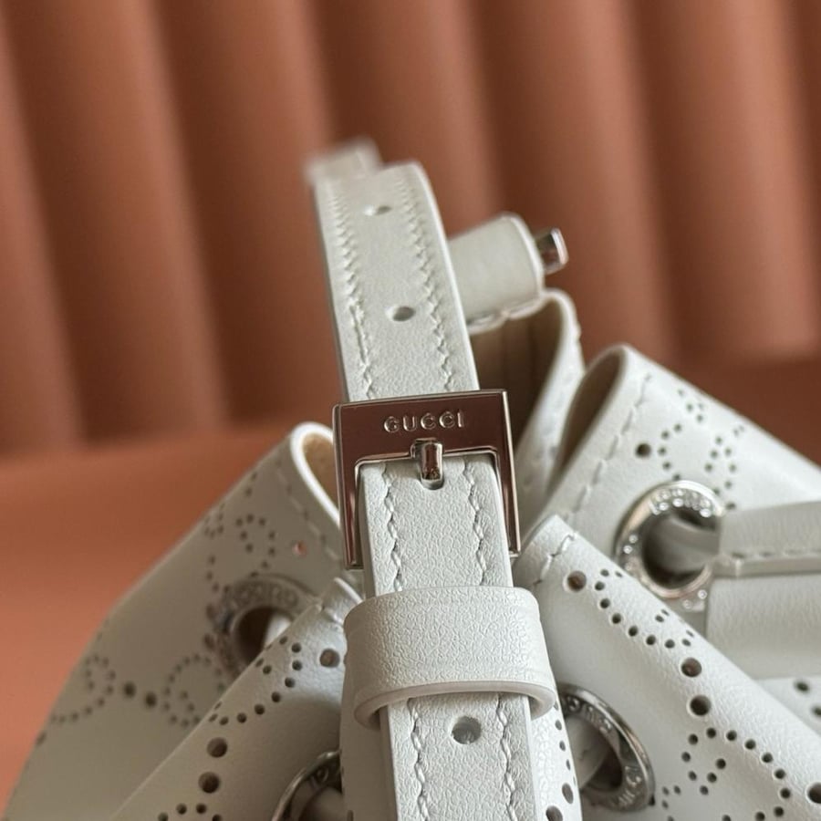 قوتشي مقاس 19.5/15.5 cm