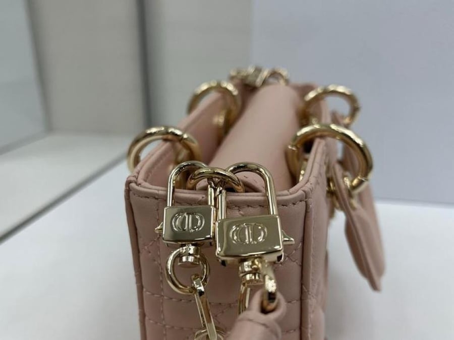 Lady De Joy size 19 cm