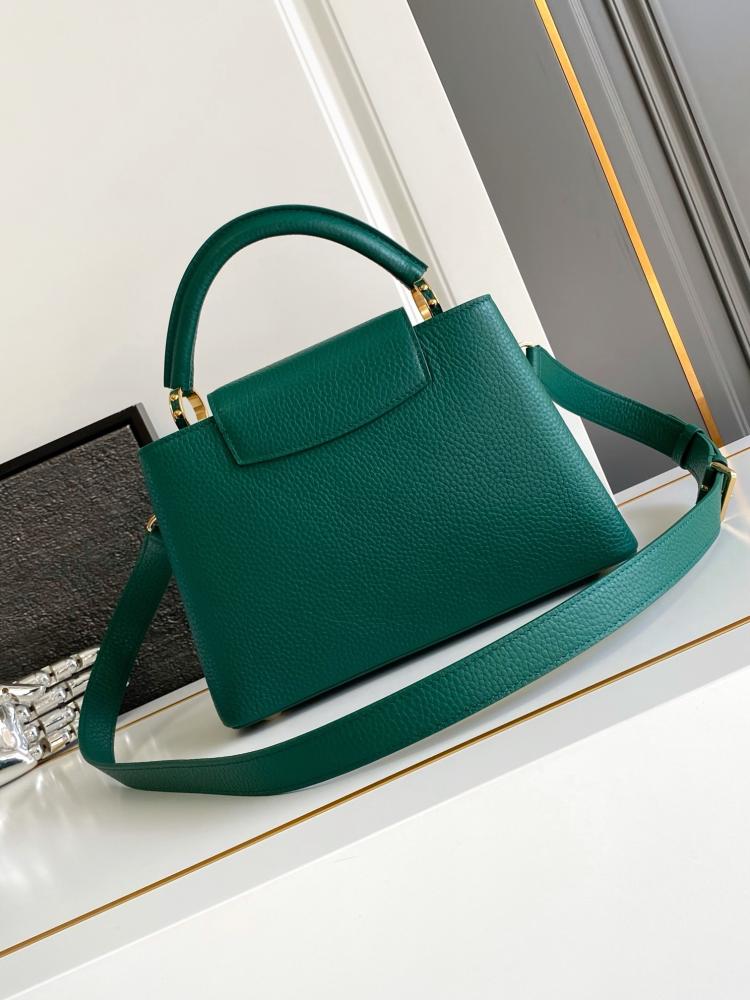 Louis Vuitton size 27 cm