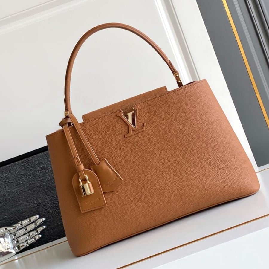 لوي فيتون مقاس 37.5/24 cm
