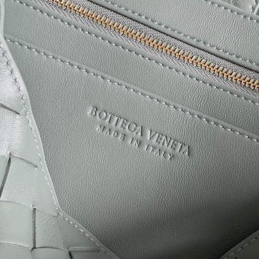 Bag size 29 cm