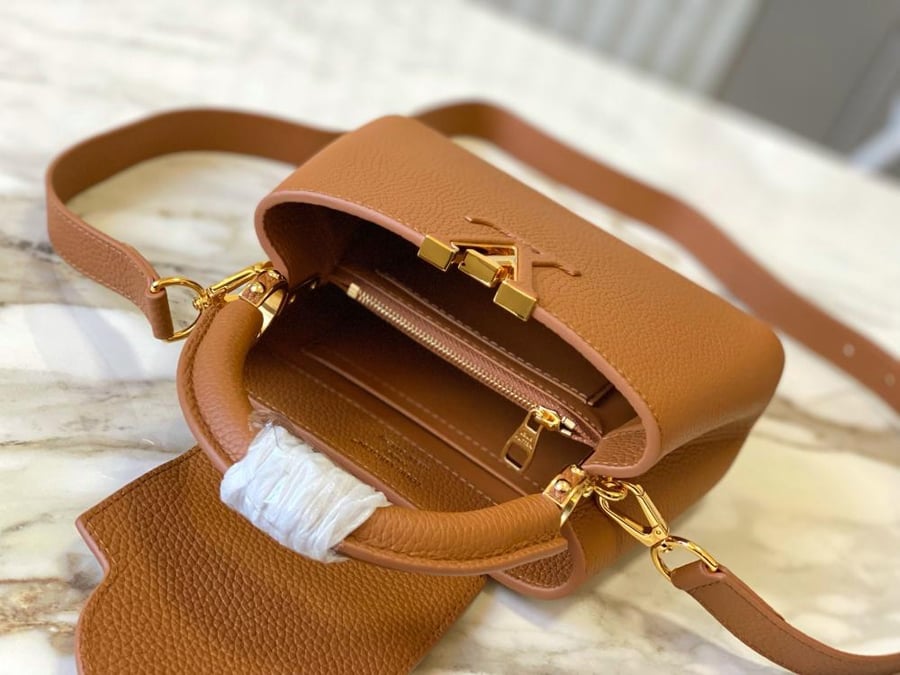 لوي فيتون مقاس 21 cm