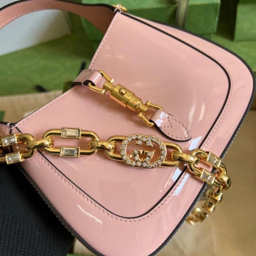 Gucci 19 cm size