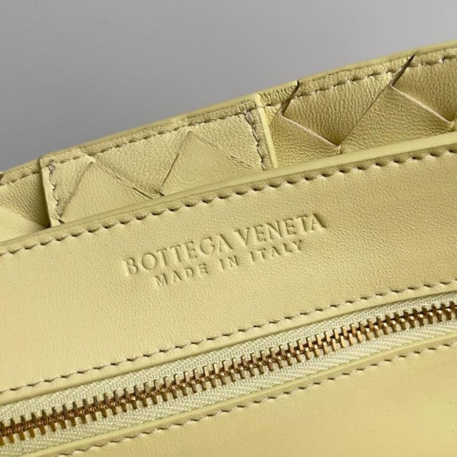 Bottega size 32 cm