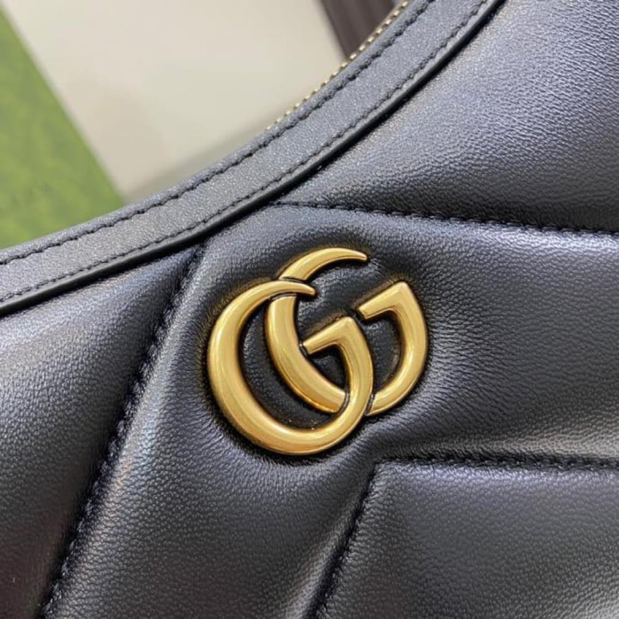 Gucci 26 cm size