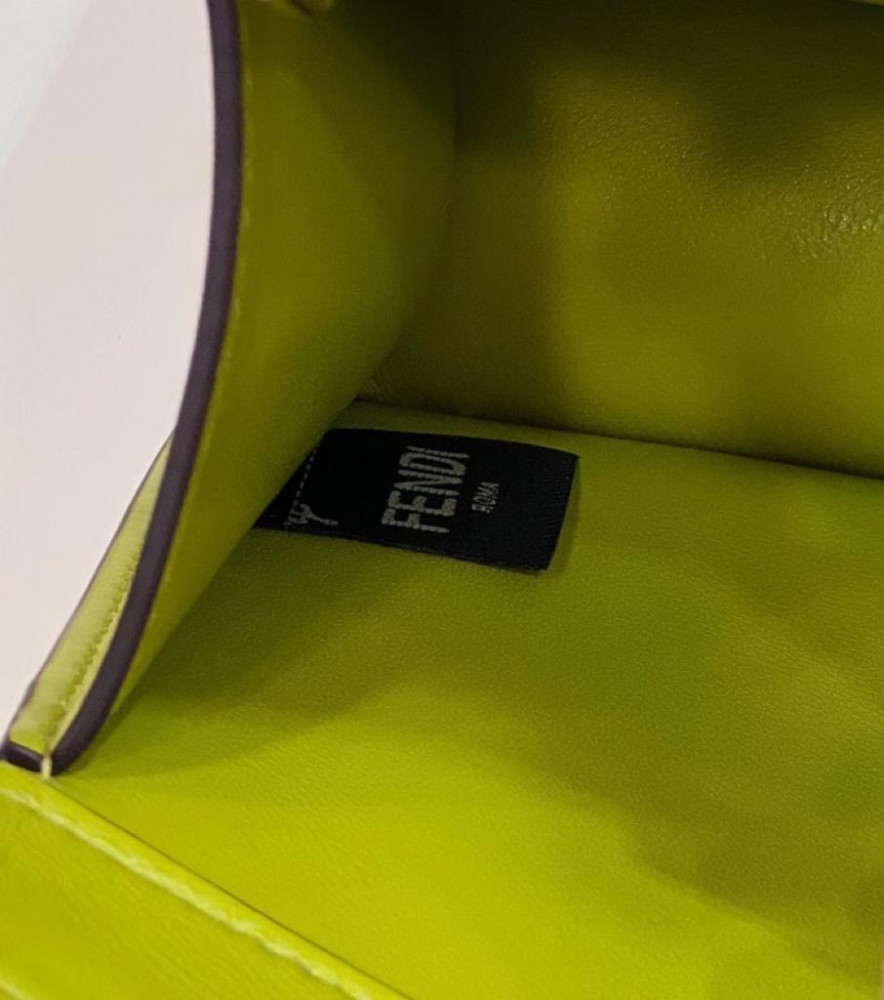 Fendi Picabo size 20 cm