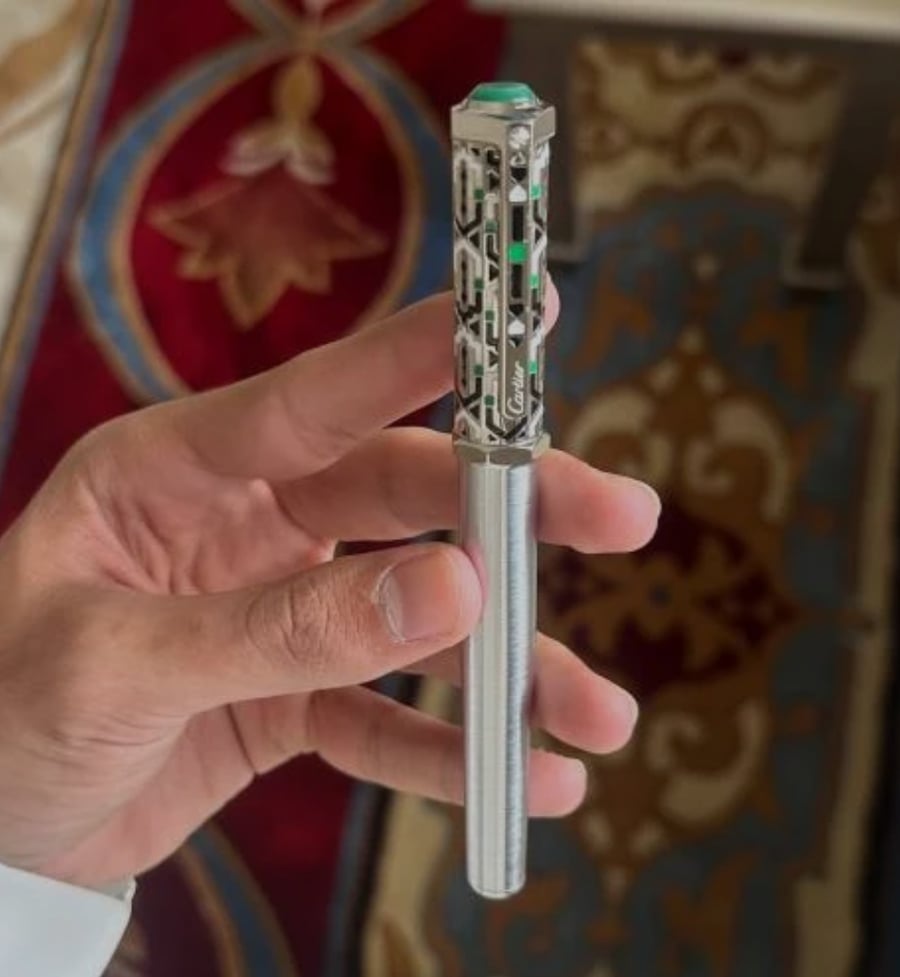 قلم كارتير غطاء