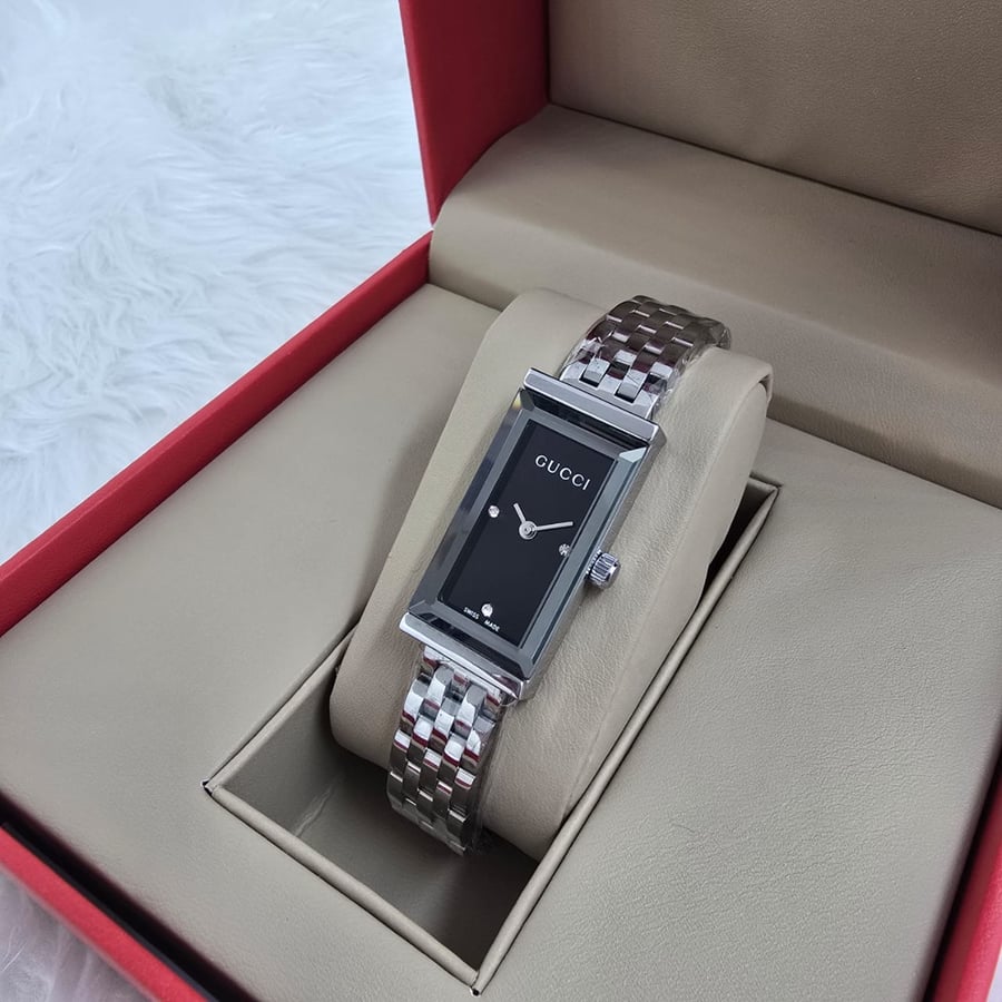 ساعة قوتشي Gucci النسائية
