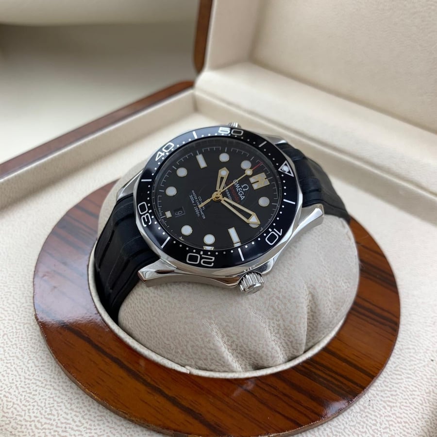 Omega automatic watch Sea Master 007