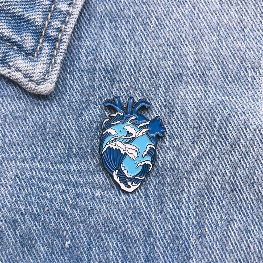 Heart badge with wave