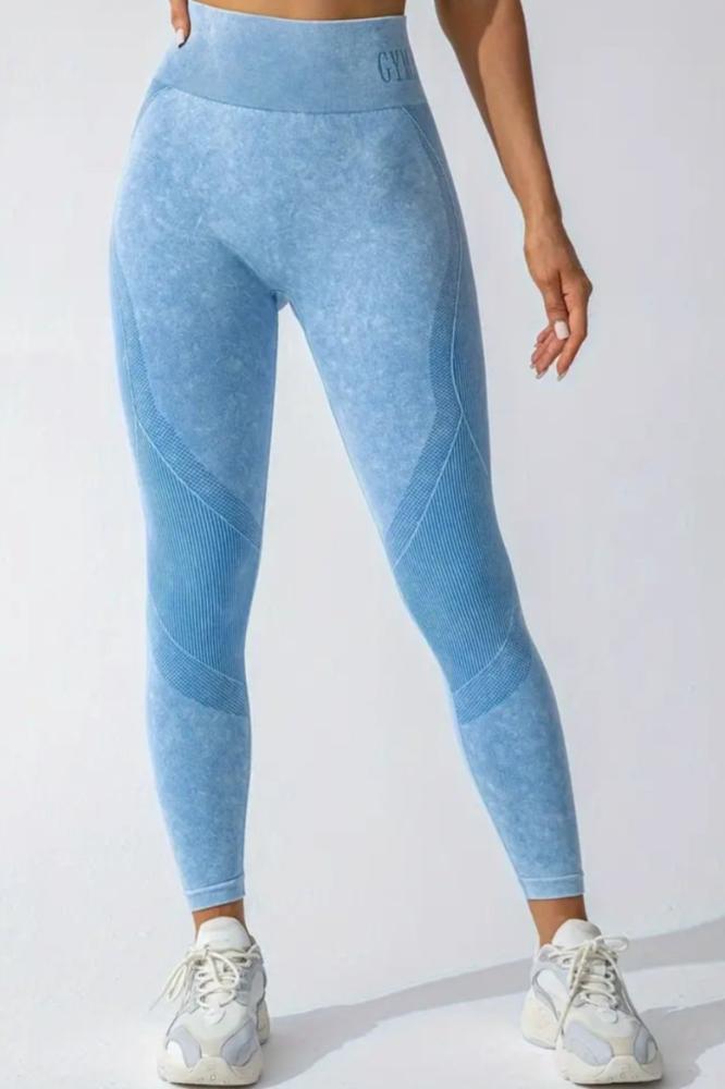 High-waisted trousers