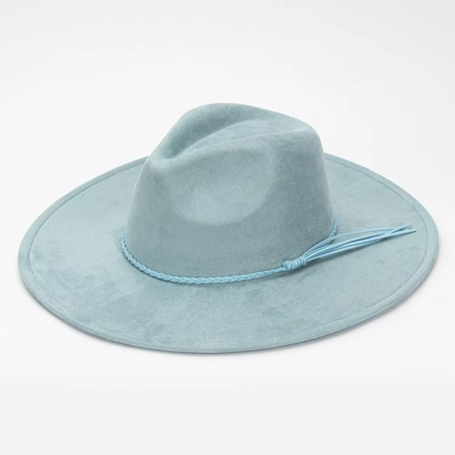 قبعة Cowboy pinch front فاخره مسطحه ( الوان متعدده)