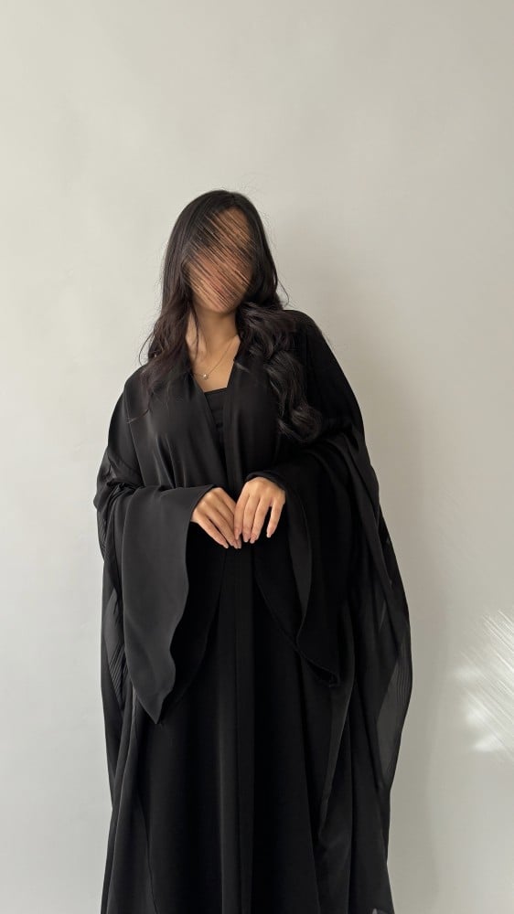 عباية منيره