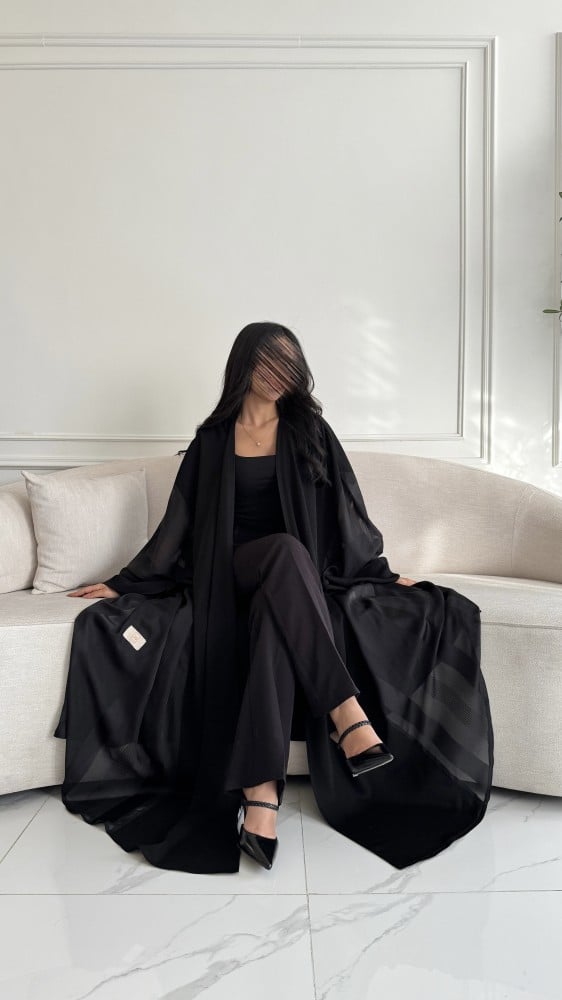 عباية منيره