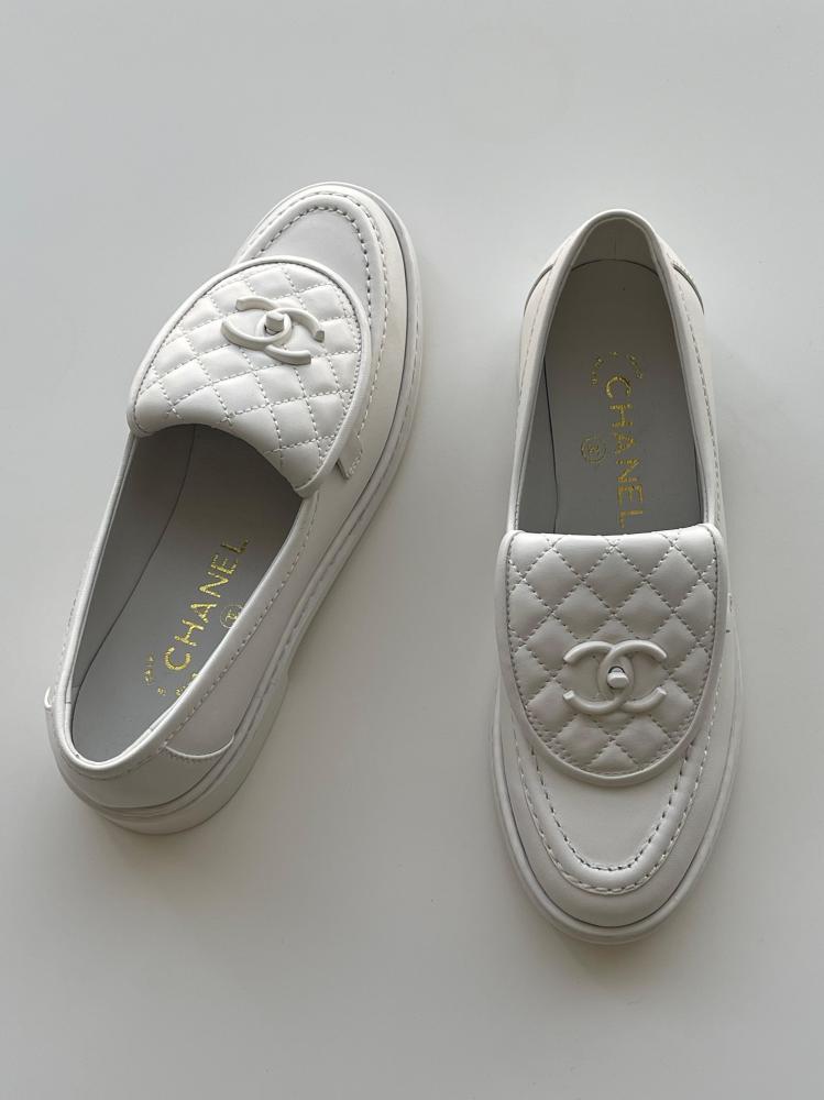 chanel Moccasins 2024