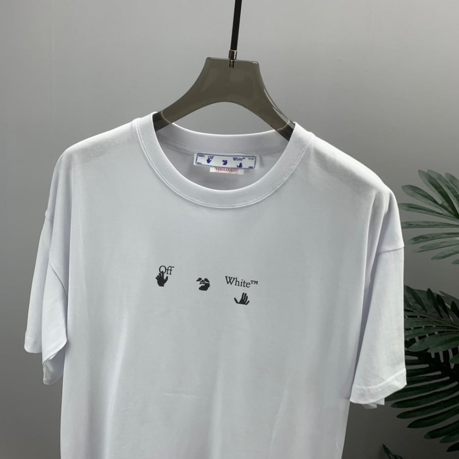 OFF-WHITE