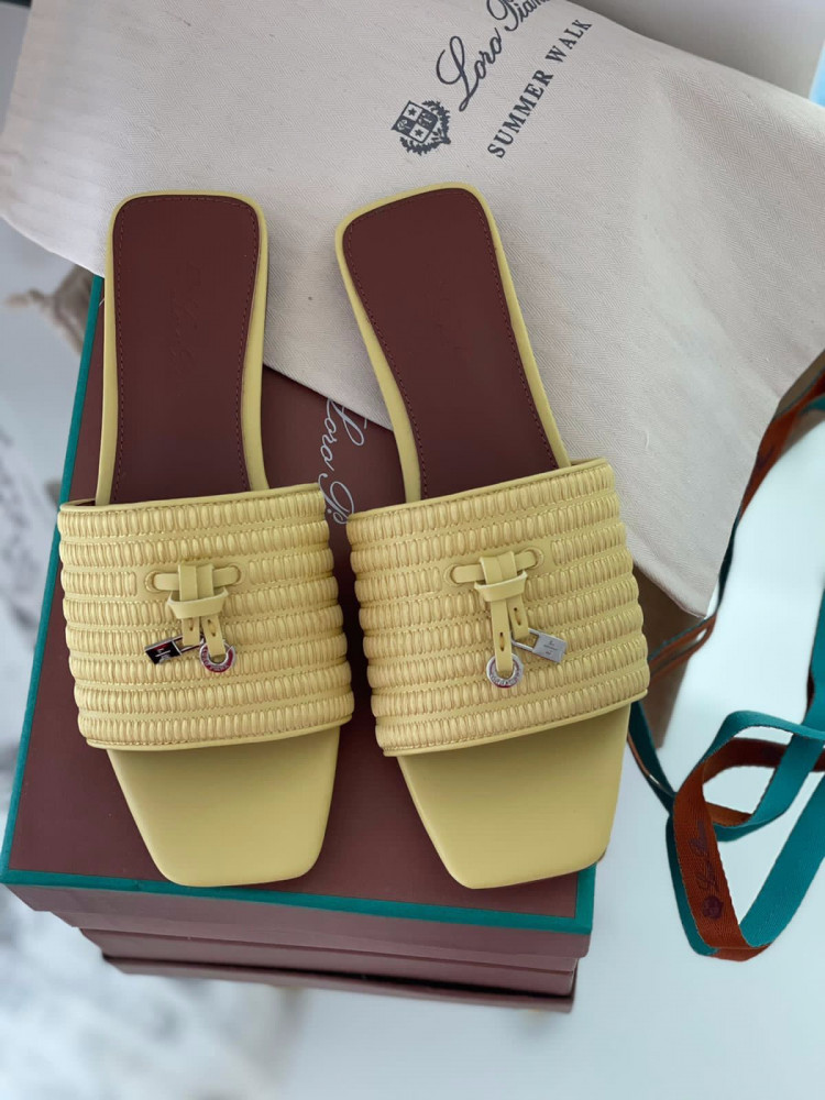 LORO PIANA