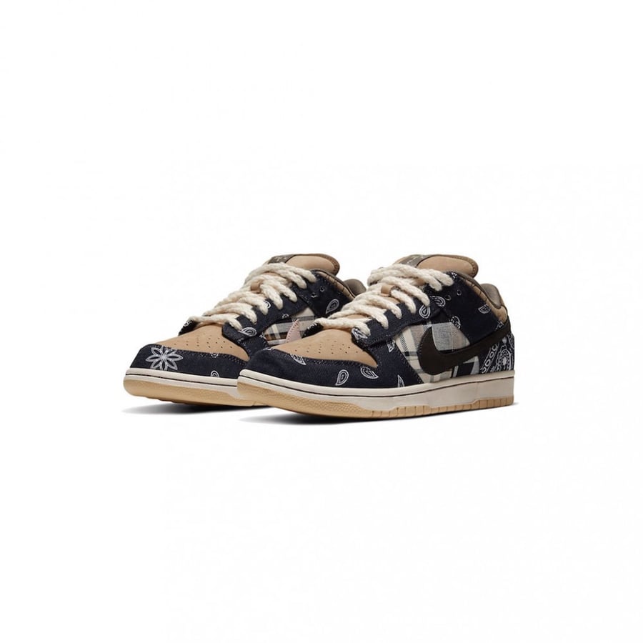 Dunk Low x Travis Scott