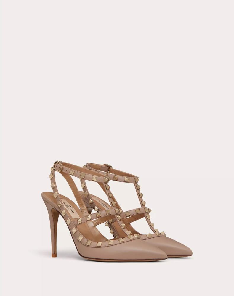 كعب valentino