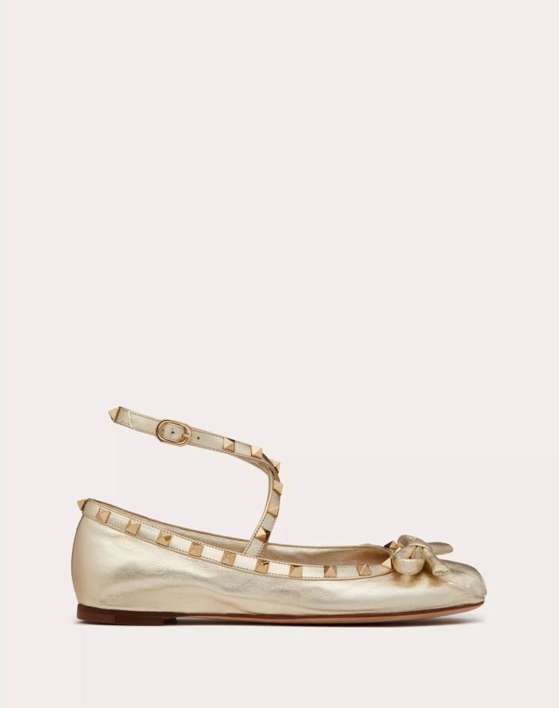 حذاء  valentino