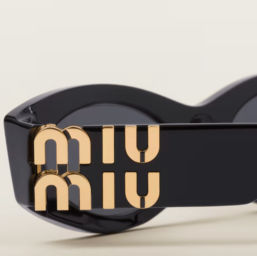 نظارة miu miu