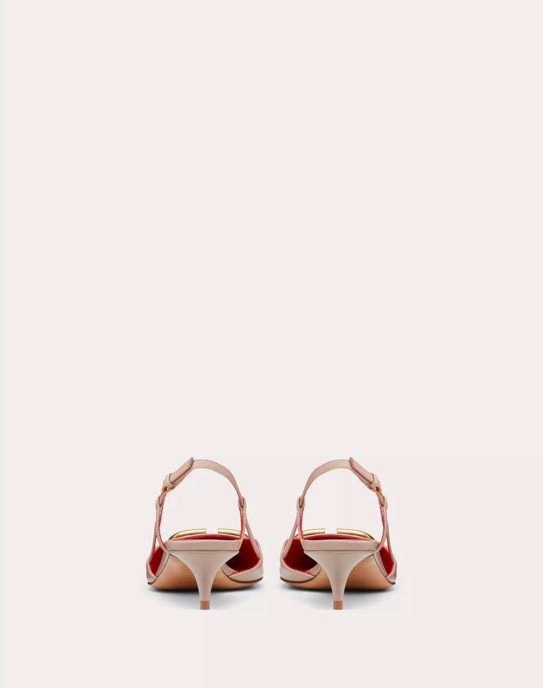 كعب valentino