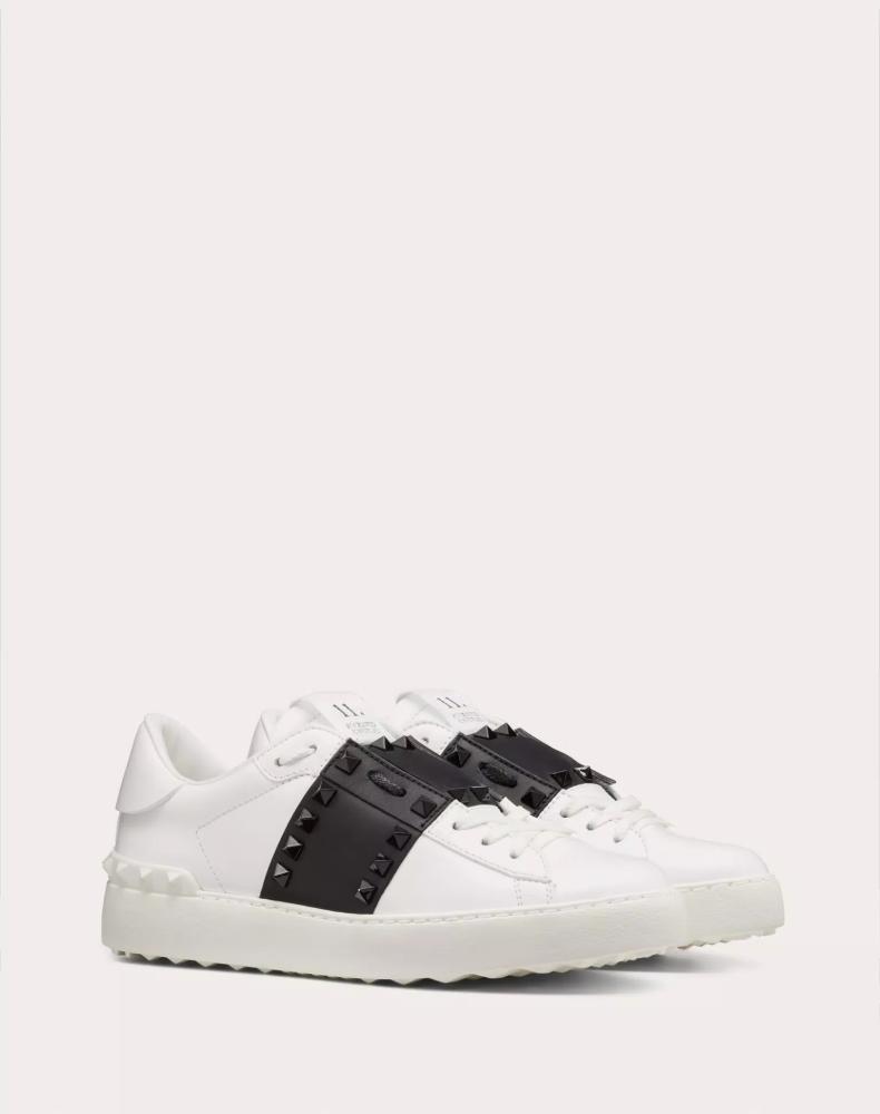سنيكرز  valentino